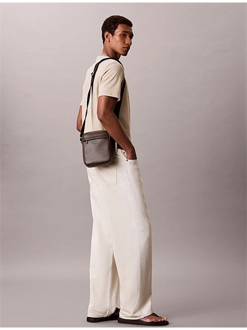 raised reporter CALVIN KLEIN | LV04D3160GBAL